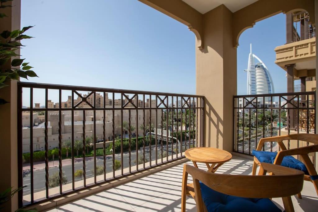 Veluxa - Luxury And Bright 1 Bedroom Apartment, Burj View! Dubai Exterior photo