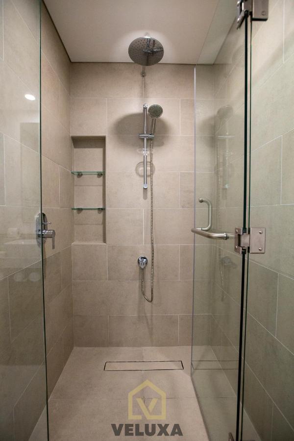 Veluxa - Luxury And Bright 1 Bedroom Apartment, Burj View! Dubai Exterior photo