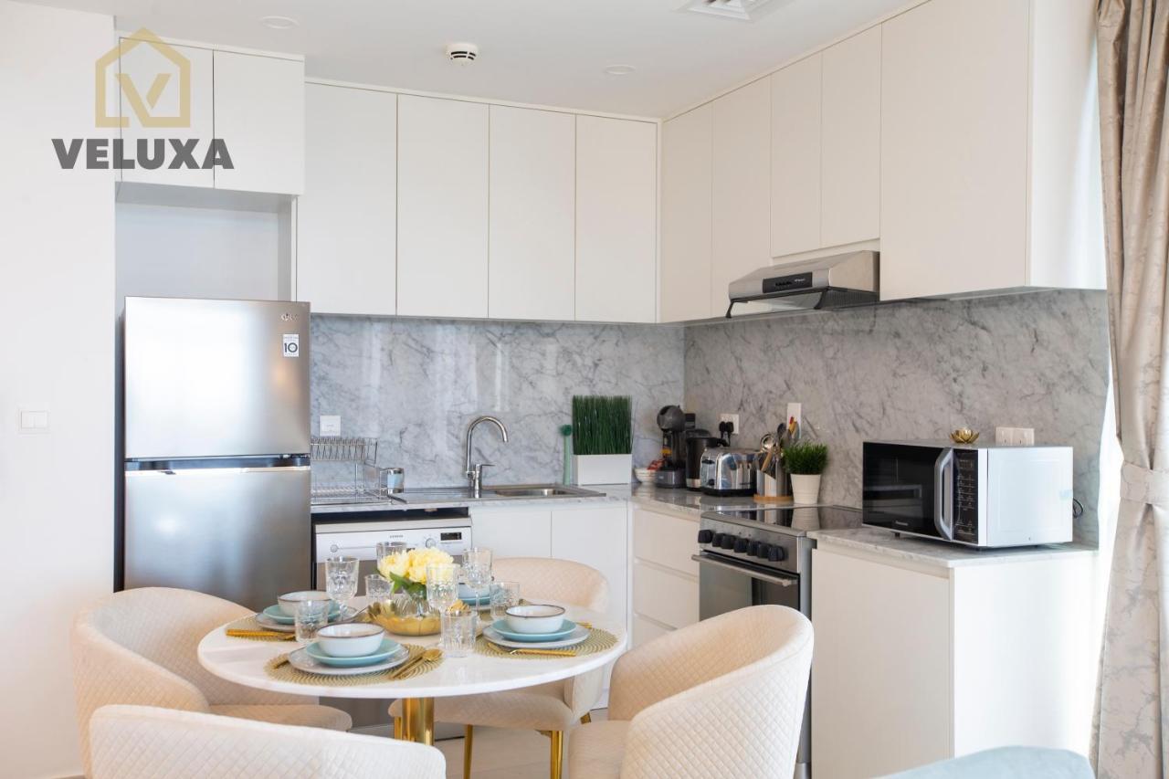 Veluxa - Luxury And Bright 1 Bedroom Apartment, Burj View! Dubai Exterior photo